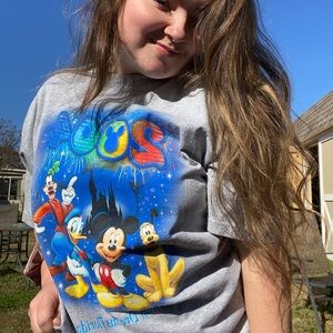Vintage style Disney 2004 tee